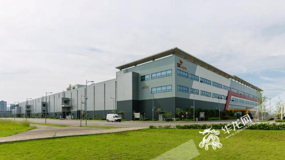 【扎实推进重大项目落地见效】SK海力士在渝2期项目明年投产 更多手机电脑将用上"重庆芯"